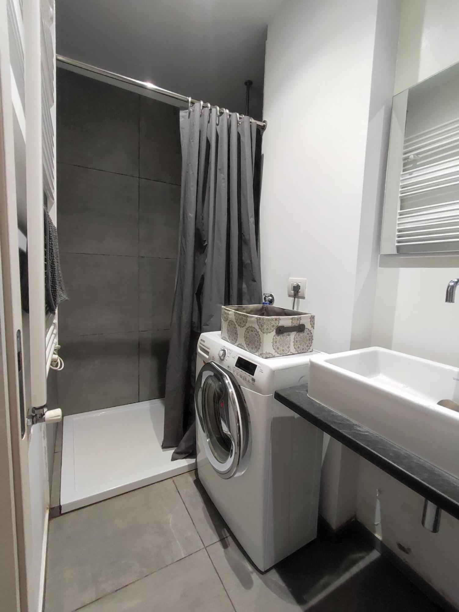 Maria Holiday Homes -Vitruvio 42 Appartamenti Милано Екстериор снимка