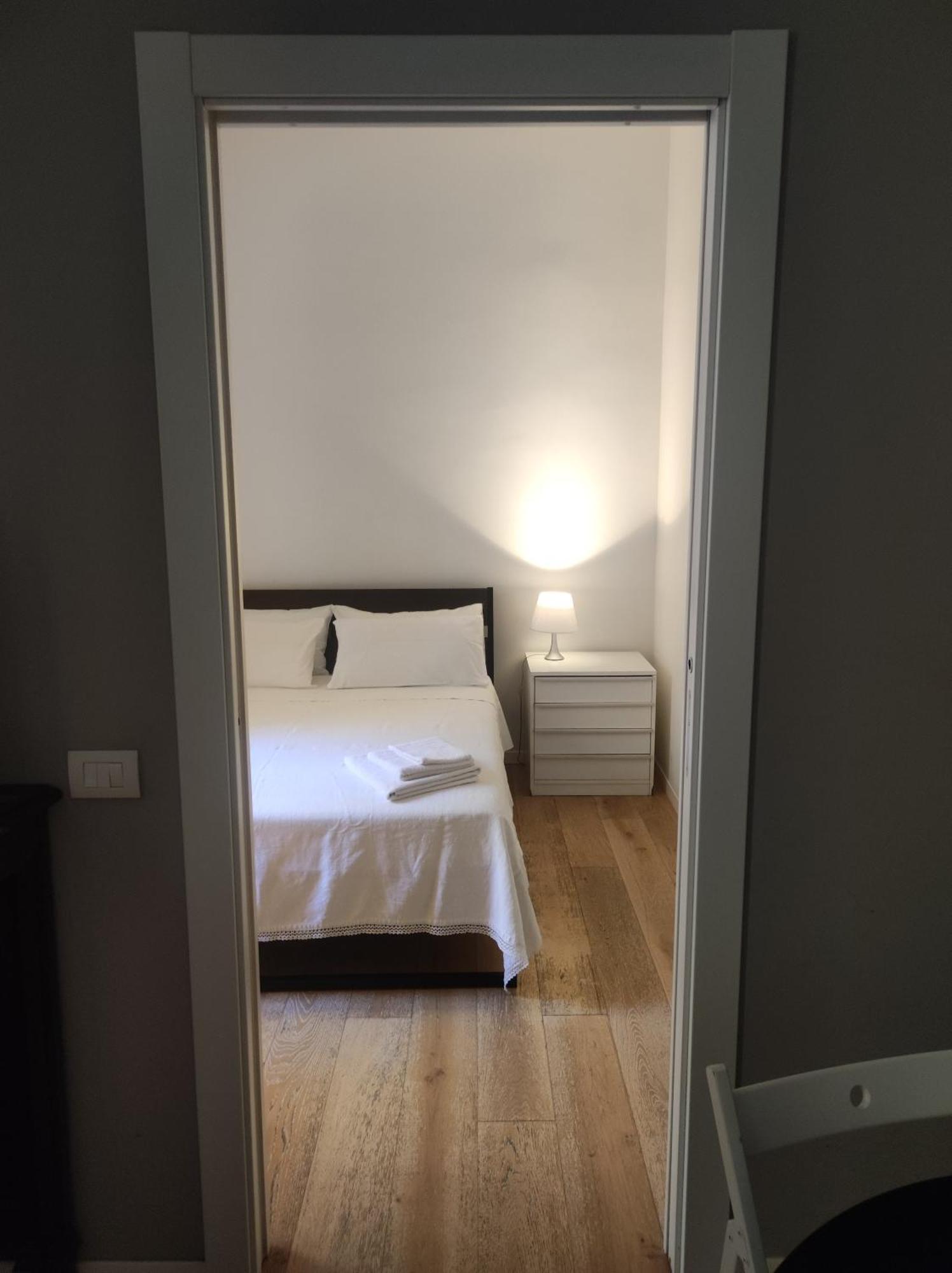 Maria Holiday Homes -Vitruvio 42 Appartamenti Милано Екстериор снимка