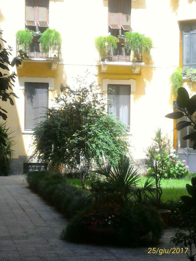 Maria Holiday Homes -Vitruvio 42 Appartamenti Милано Екстериор снимка